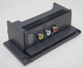 LG 37LE2R - Side AV - 68709S0144A(1) - 051209 - LP61A - 32LC2R AV-JACK